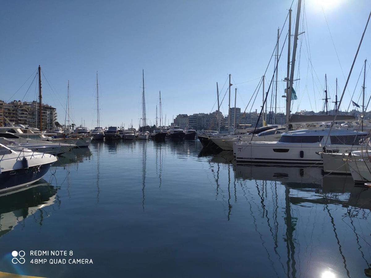 Με Θεα Το Λιμανι Apartment Piraeus Exterior photo